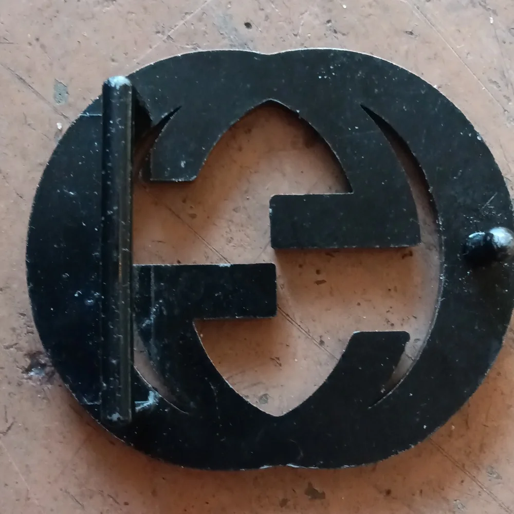 Gucci belt buckle